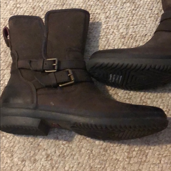 Ugg zip up brown leather boots size 7 - Picture 8 of 10